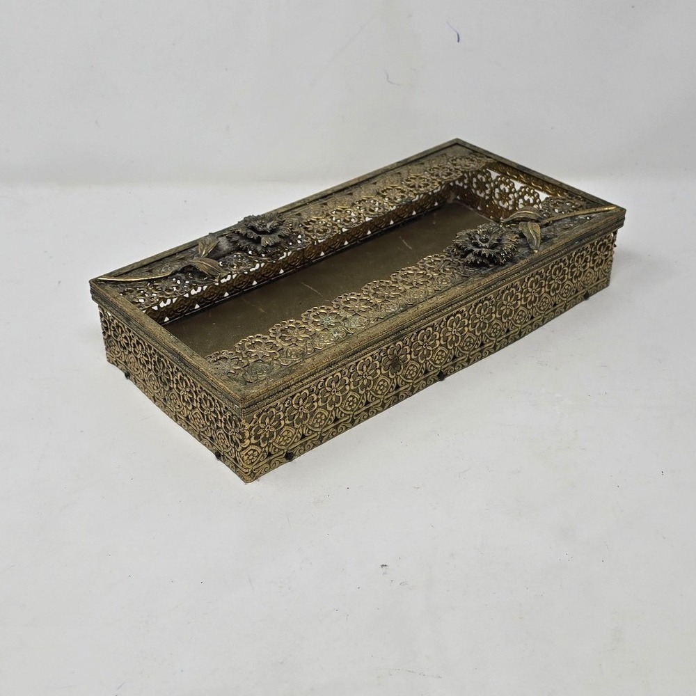 Vtg tissue box Holder 24 Kt gold plated filigree floral
